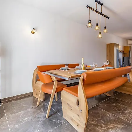 Appartement Awesome In