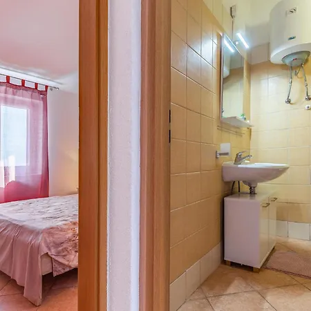 5 Bedroom Cozy In *
